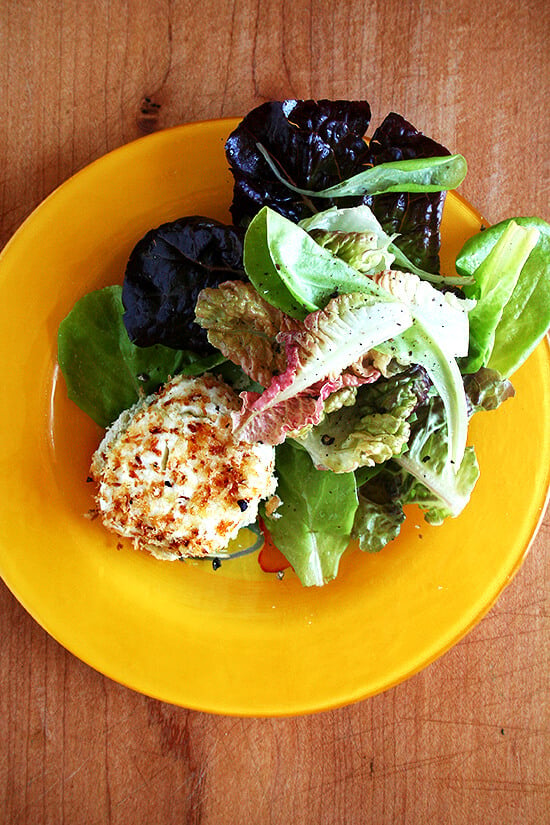 It's hard to find fault in a warm round of herb-marinated, breadcrumb-encrusted goat cheese rounds, which are a welcomed addition to any salad. And they are baked not fried, which makes for easy preparation and less mess. // alexandracooks.com