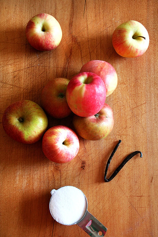 farmers' market apples