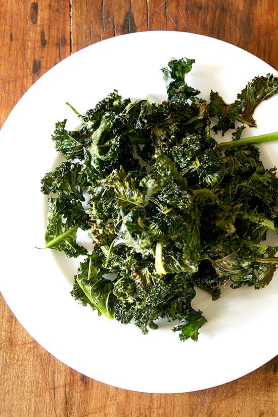 The most delicious, healthy snack you could imagine: crispy kale chips. Better than potato chips. // alexandracooks.com