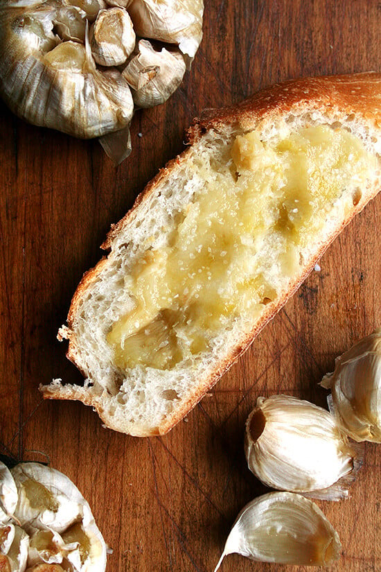 Whole Roasted Garlic Spread on Warm Bread