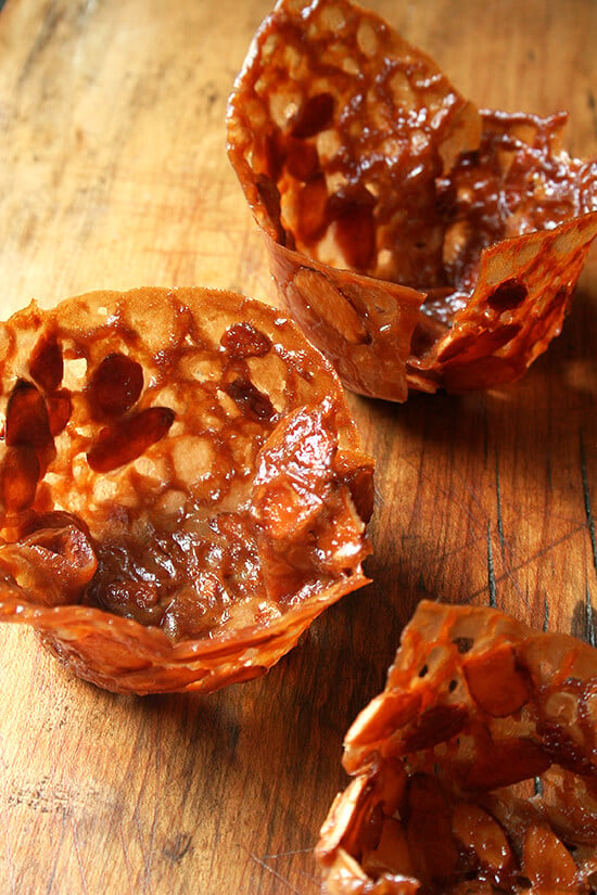 Almond Butterscotch Cookie Cups