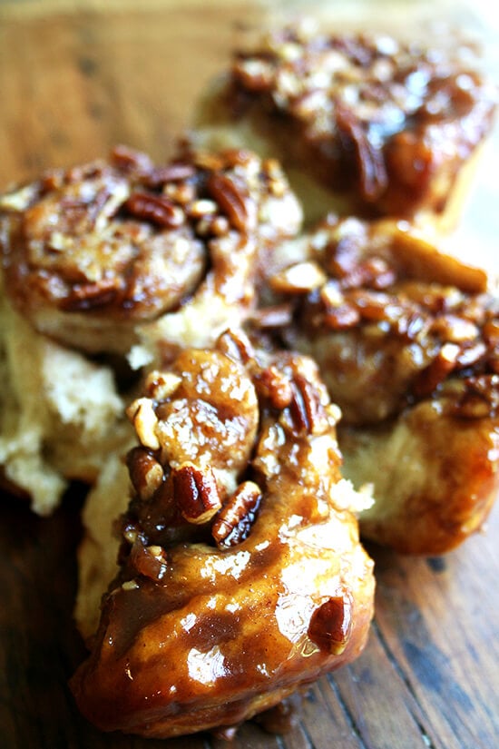 https://alexandracooks.com/wp-content/uploads/2011/09/cinnamonrolls6.jpg