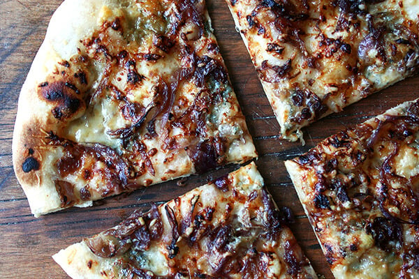 fig jam, caramelized onions & blue cheese pizza