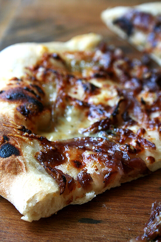 Fig jam, caramelized onion and blue cheese pizza.