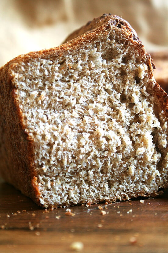 This no-knead oatmeal bread is a cinch to prepare — true to the title, no kneading is involved — and the bread, chewy in texture and slightly sweet, is just straight-up delicious, a treat to have on hand. // alexandracooks.com