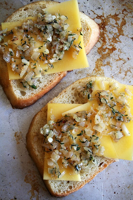 bread, cheese, shallots