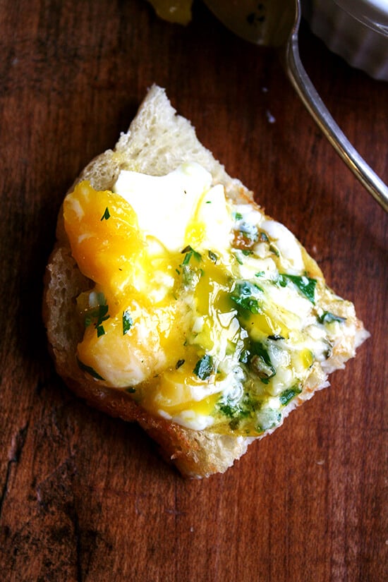 baked (shirred) eggs on toast