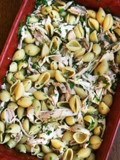 Baked pasta with chicken, lemon, white wine, and herbs.