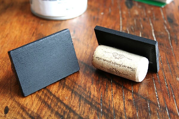 chalkboard-cork table place cards