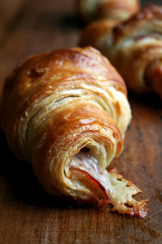 A freshly baked ham and cheese croissant. 