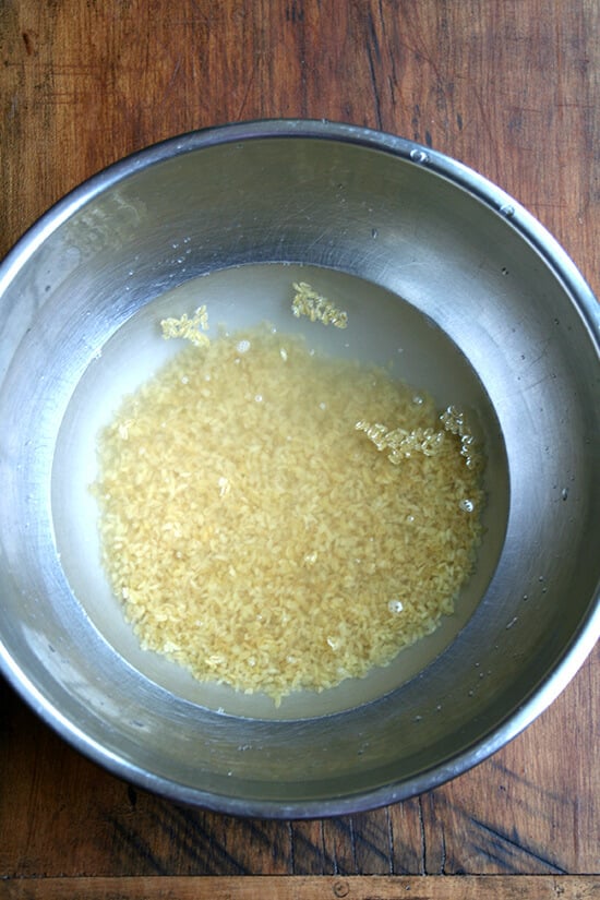 bulgur, covered with water