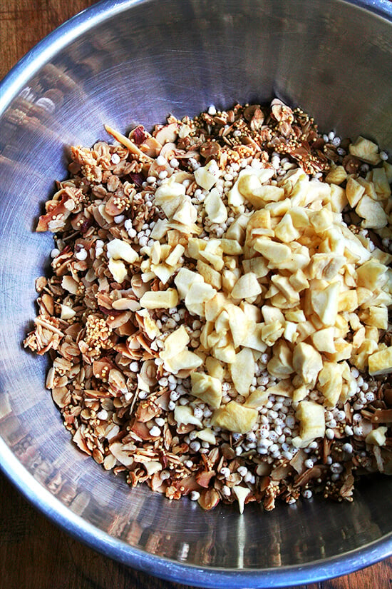 adding the puffed millet & apple