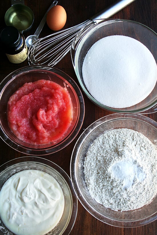 ingredients to make applesauce-yogurt cake.