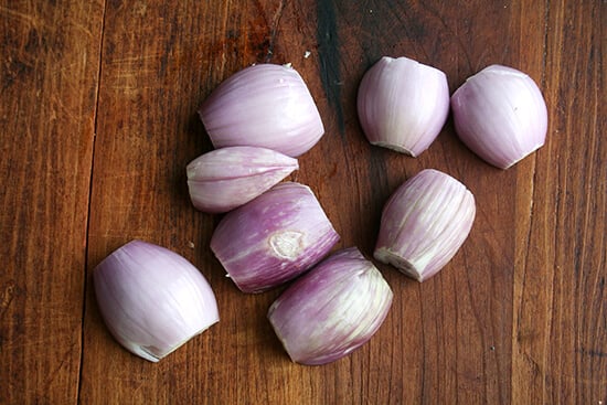 trimmed shallots