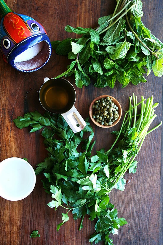 ingredients for mint sauce