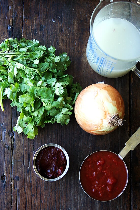 ingredients for chicken tinga