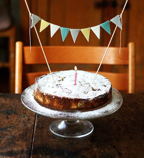 rhubarb cornmeal cake