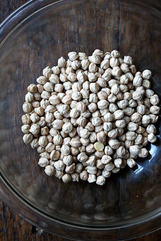 dried chickpeas