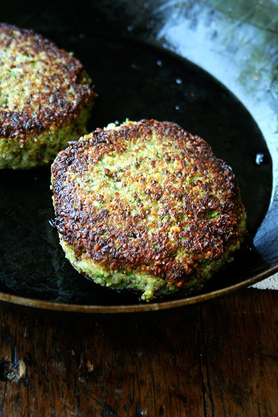 All summer, I've been trying to make a good veggie burger, and I've finally found a formula I love. Here, fresh, simple ingredients offer bite, smoke, and freshness. A cup of cooked quinoa, too, provides a nice crunch throughout, the grains crisping up during the quick sear on the stovetop. These happen to be vegan to boot. // alexandracooks.com
