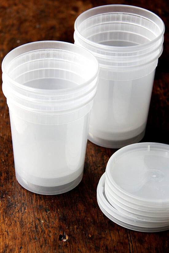 quart containers