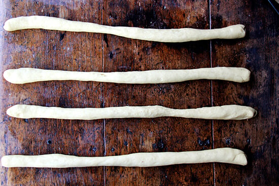 shaping round challah bread, step 1