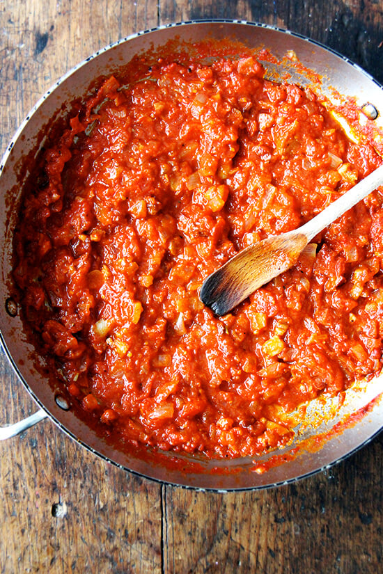 spicy tomato sauce