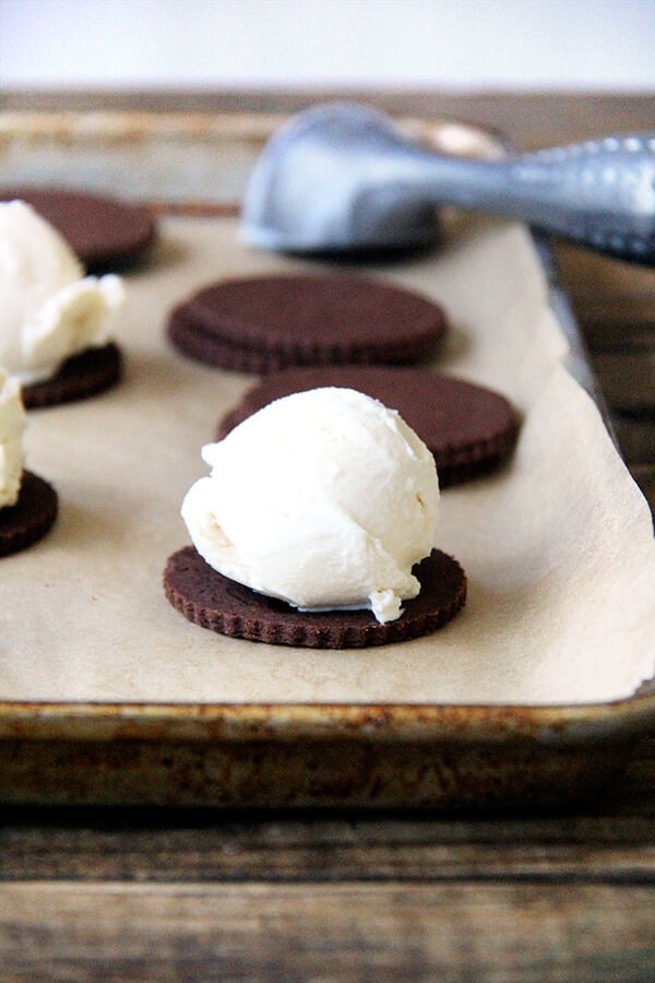 assembling the tko ice cream sandwiches