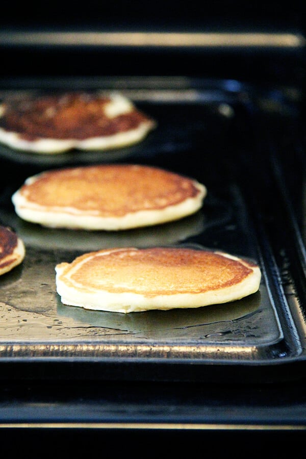 one-bowl buttermilk pancakes on the Baking Steel Griddle 