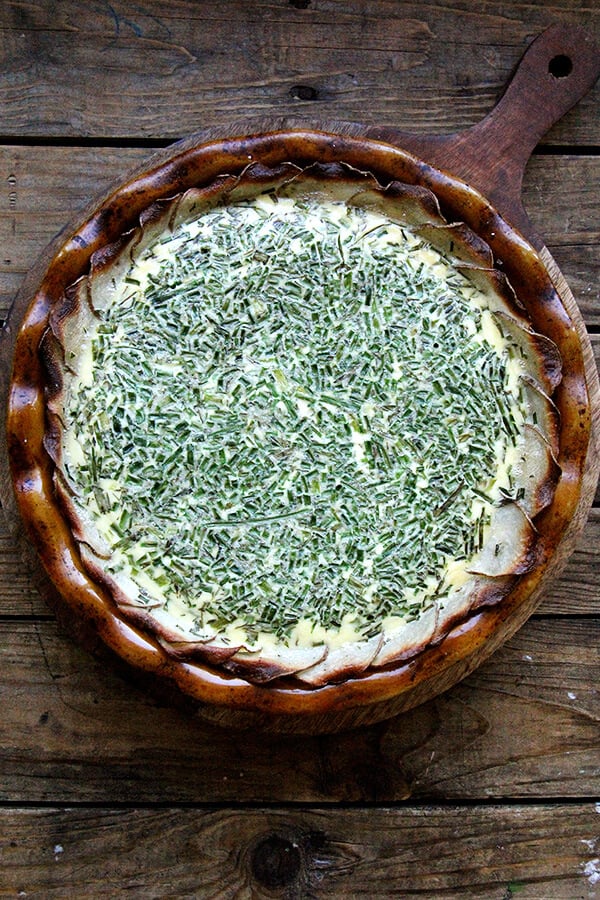 just-baked potato-crusted quiche