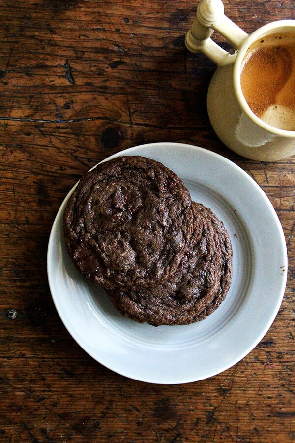 These double chocolate cookies are very delicious. Shaped balls can stay for days in the fridge in a ziplock back or airtight container. // alexandracooks.com