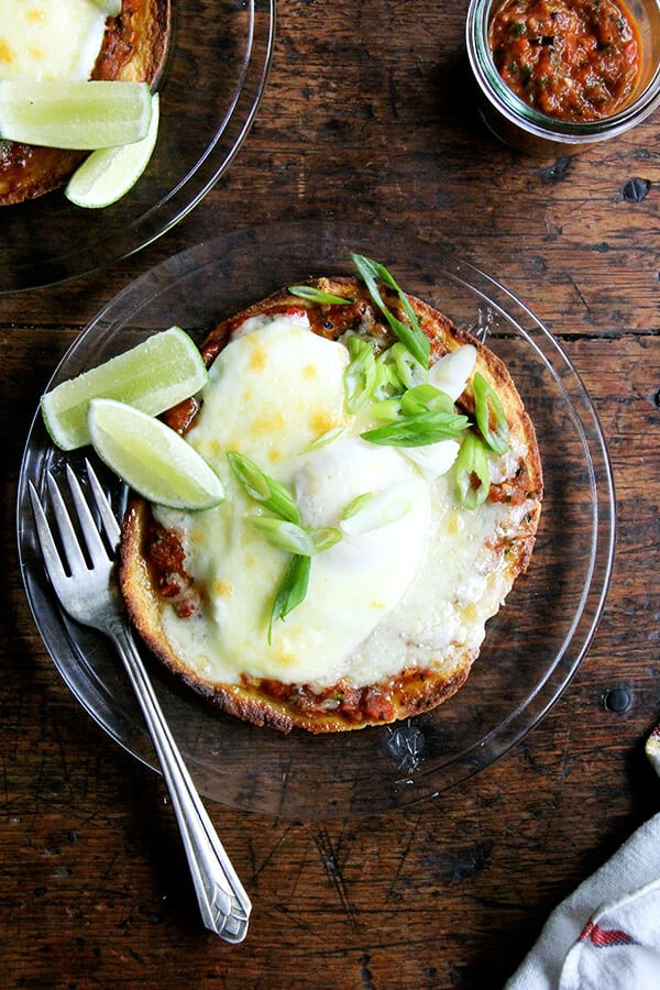 This recipe for a blistered salsa roja, made by charring tomatoes, jalapeños, and onions in a skillet is incredibly delicious. And at only, start to finish, 25 minutes to make, you can get it on the table fast. // alexandracooks.com