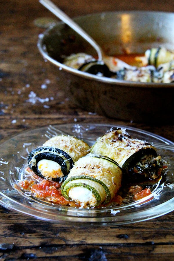 A plate of zucchini involtini.