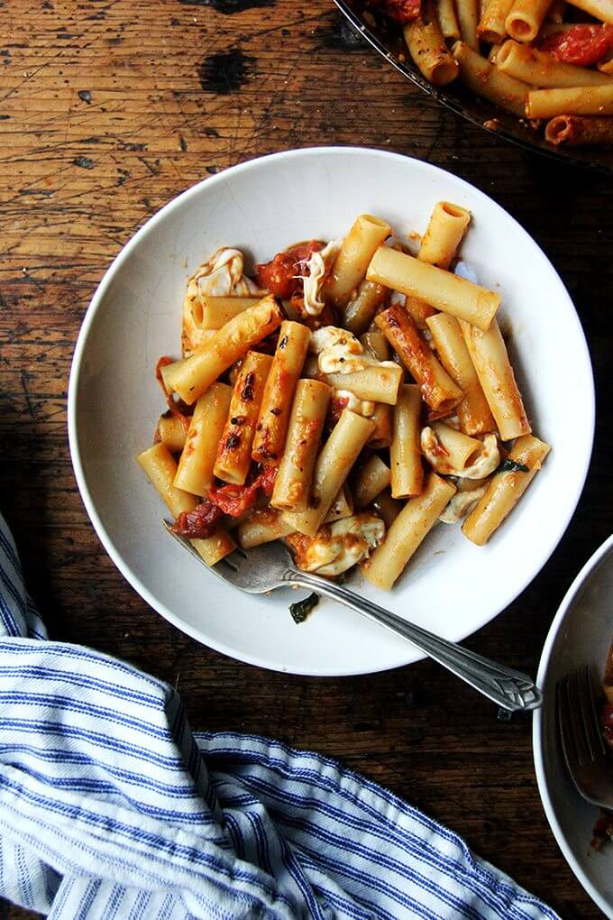 A bowl of the best one-pan baked ziti. 