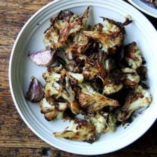Easy Parmesan-Roasted Cauliflower Florets Recipe-image