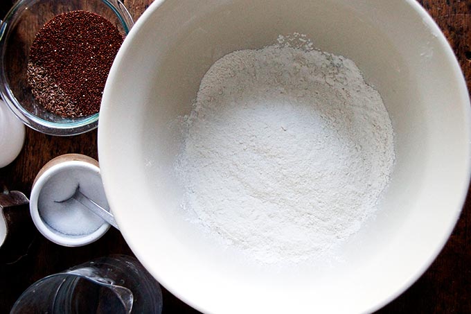 ingredients for quinoa-flax toasting bread