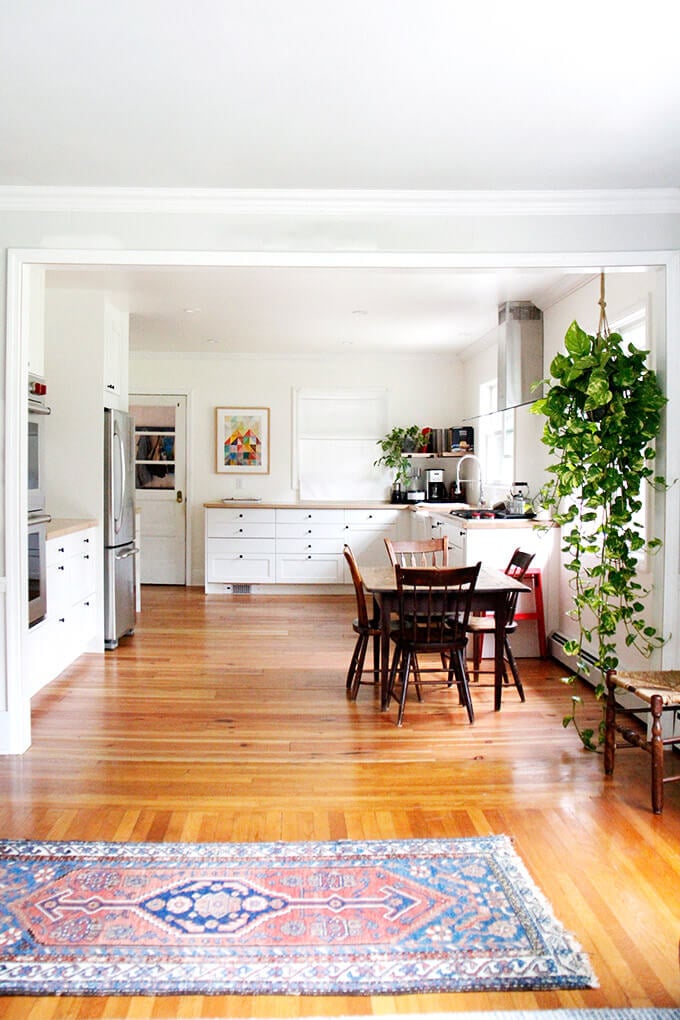 A photo of a recently remodeled kitchen. 