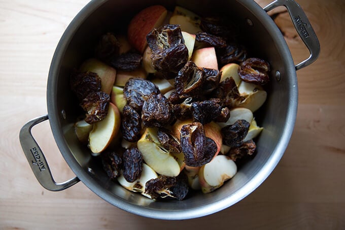 apples and dates, ready to simmer