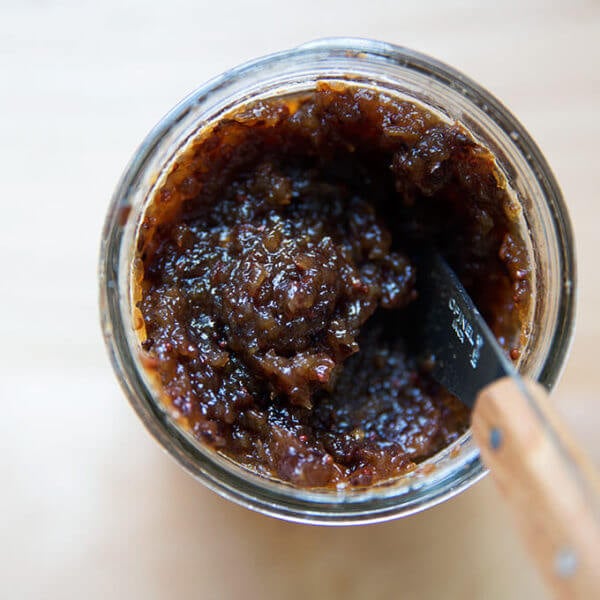 Homemade apple chutney recipe in a glass mason jar