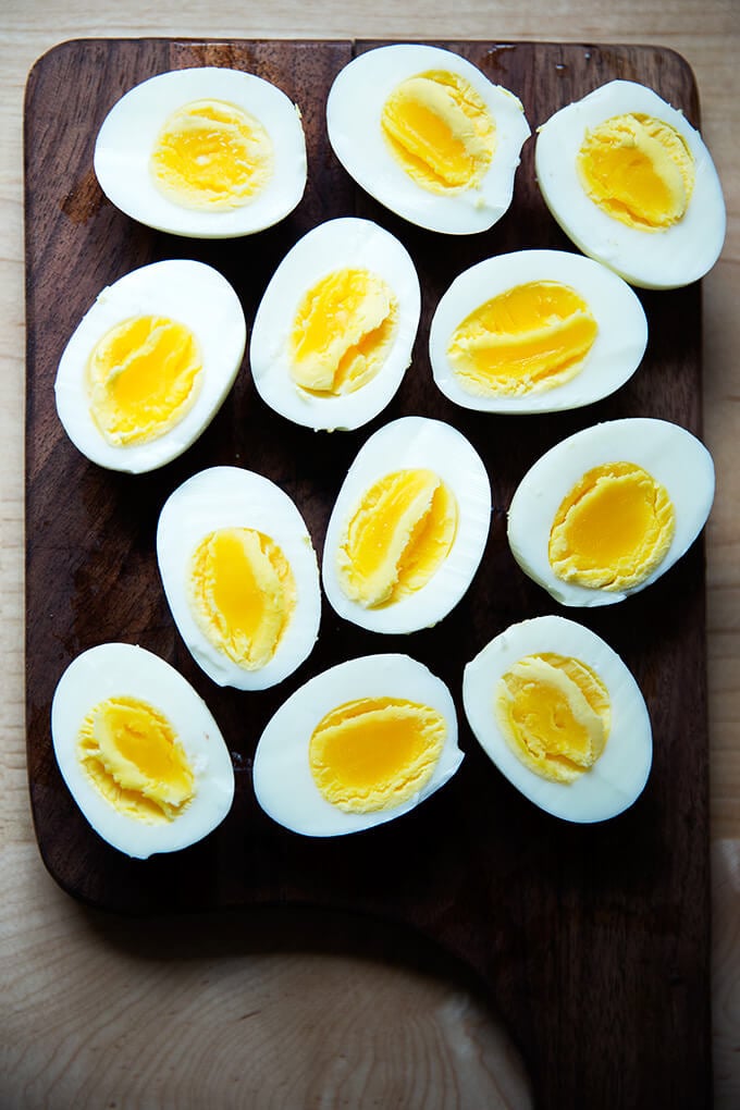 Easy, 5-Minute Instant Pot Hard Boiled Eggs