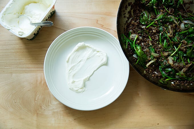 A plate smeared with labneh.