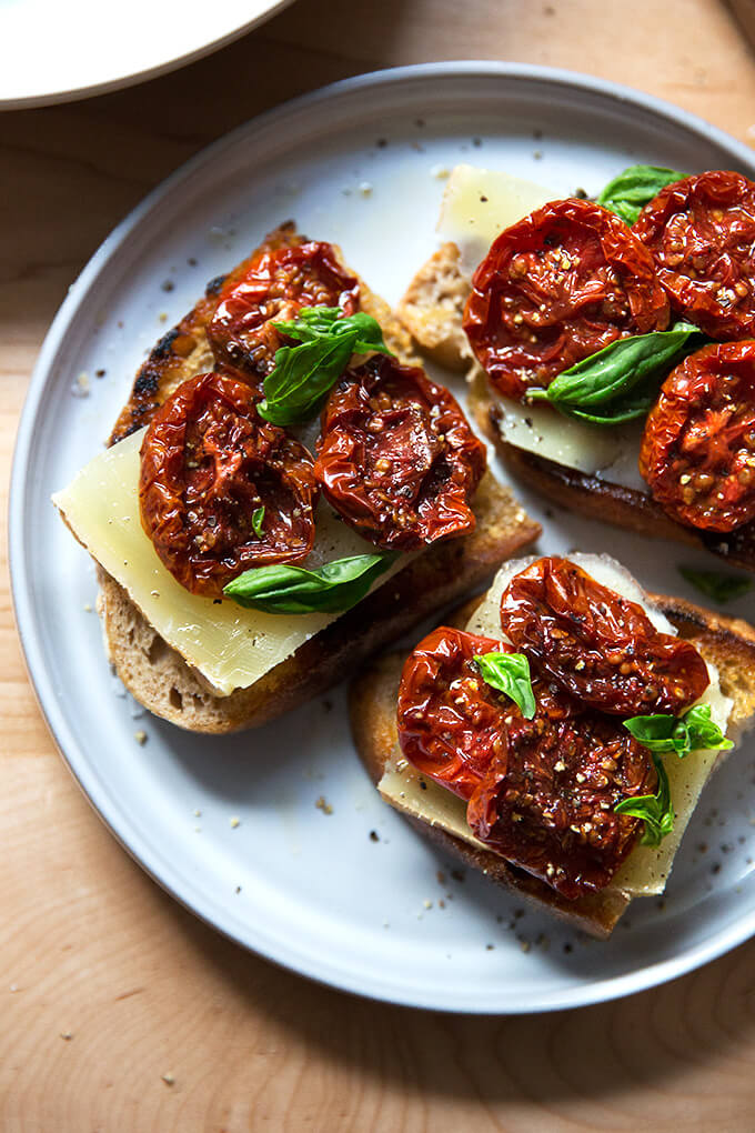tomato toasts with oven-dried tomatoes