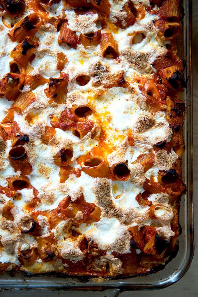 A pan of just-baked penne alla vodka.