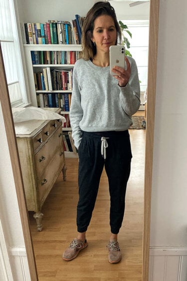 Our Favorite Vuori Joggers Styled 10 Ways The Mom Edit