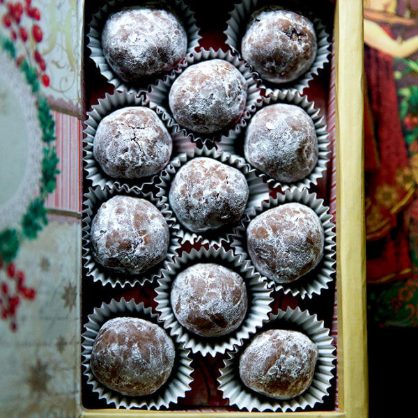 A gift box filled with rum balls.