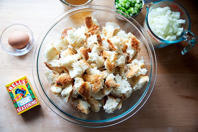 Classic Bread Stuffing - Culinary Hill