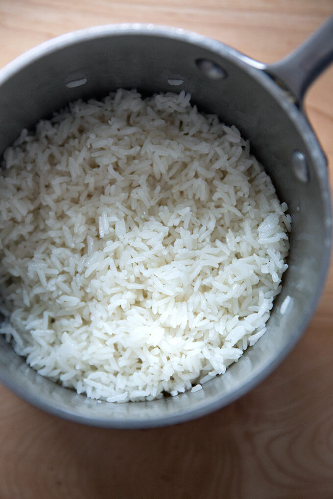 Coconut rice in a pot.