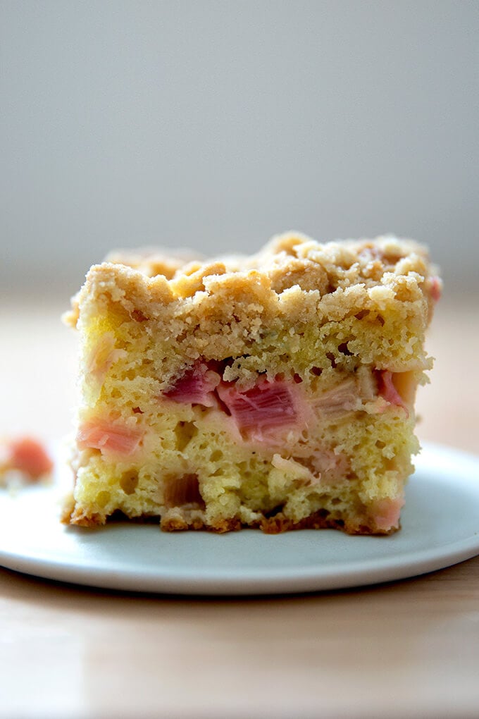 Rhubarb buckle on a plate.