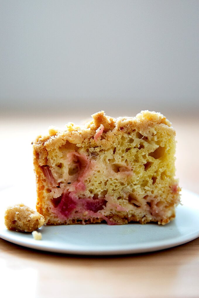 Rhubarb buckle on a plate.