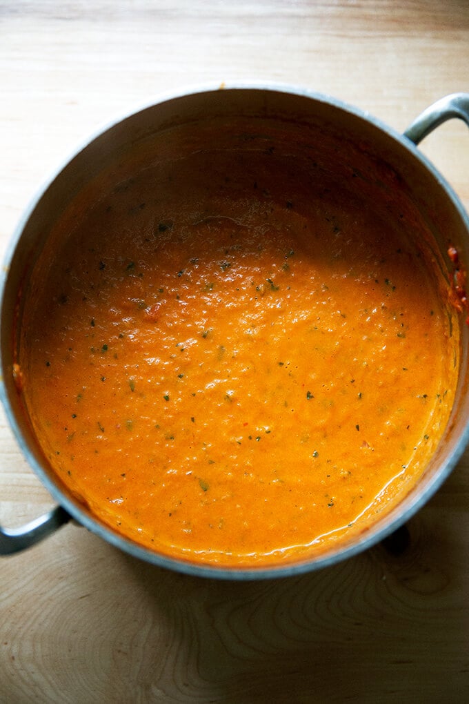 A pot of homemade, quick vodka sauce.