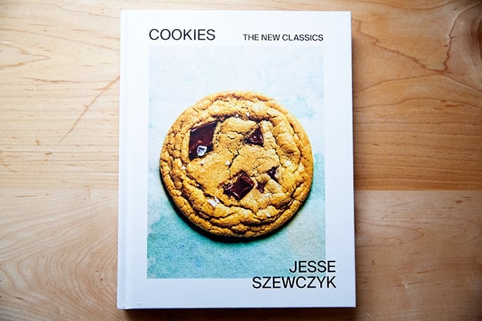 Cookies: The New Classics, a cookbook. 